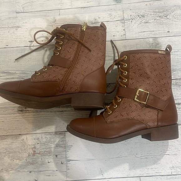 Bebe Ofeibea Cognac Logo Side Zipper Ankle Boot 7.5 NWOT - Picture 1 of 12